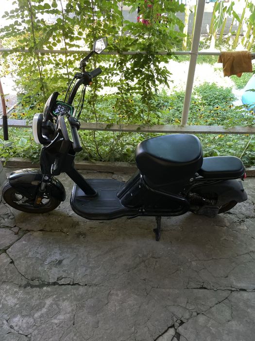 Электро скутер Bonvi