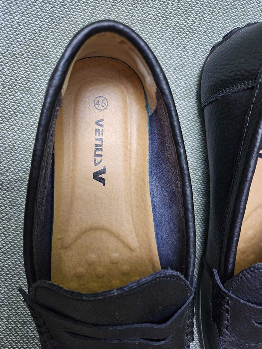 Mocasini pantofi Venus.  Marime 45 Noi