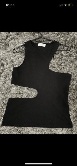 Top decupat negru LeGer