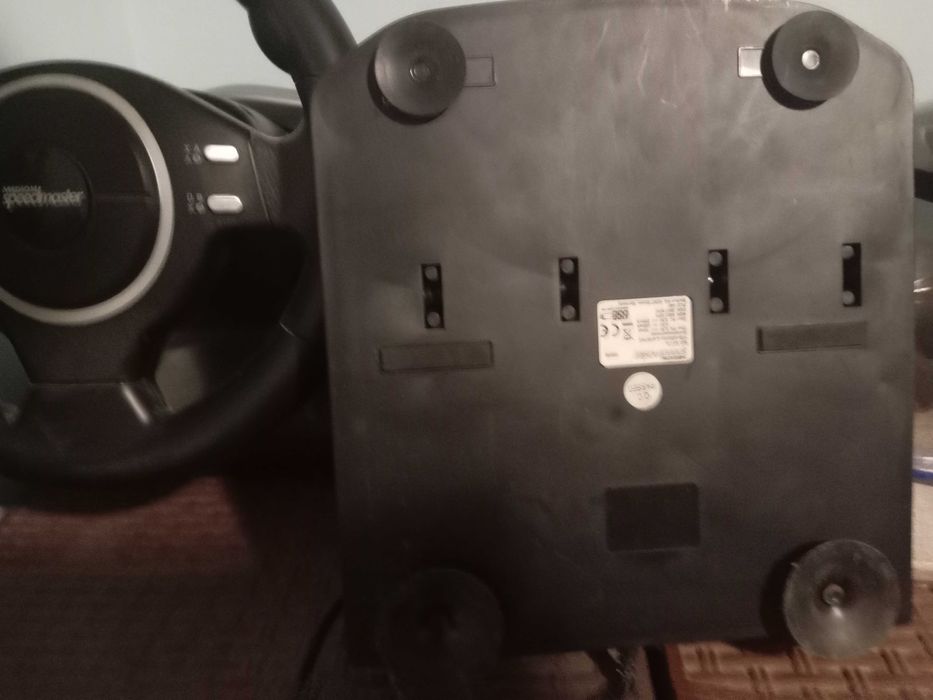 Волан със педали за плейстешан 2 и компюутар