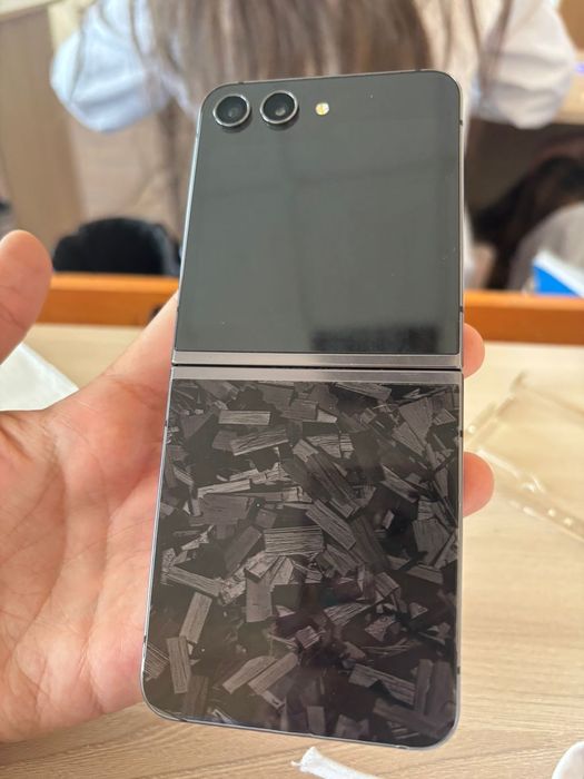 Samsung Galaxy Z Flip5