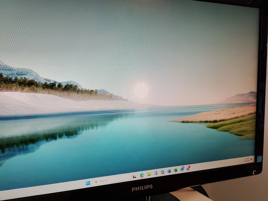 Монитор Philips 220V4