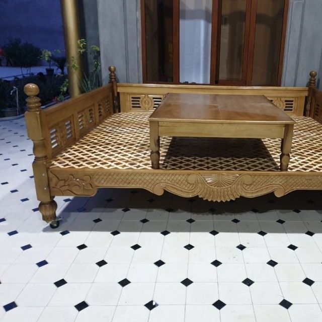 Сури тапчан крават ясаймиз