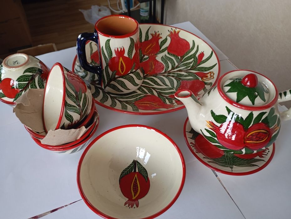 Сервиз  национальный рисунок гранат