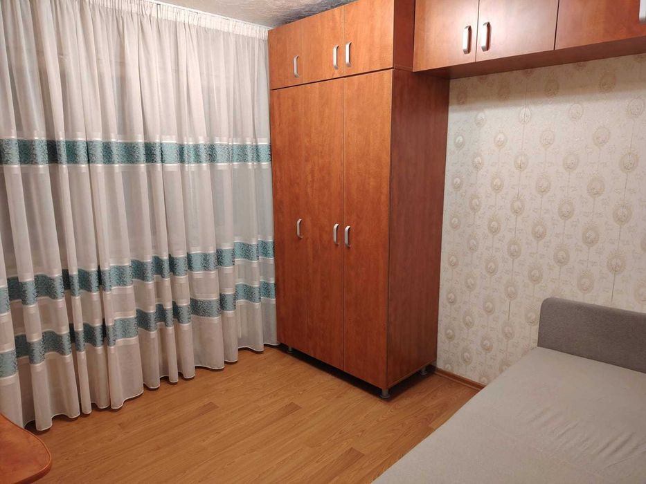 Ofer spre inchiriere apartament 3 camere