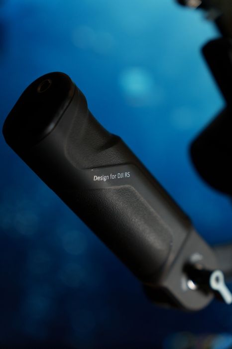DJI RS 3 Mini с аксессуарами.