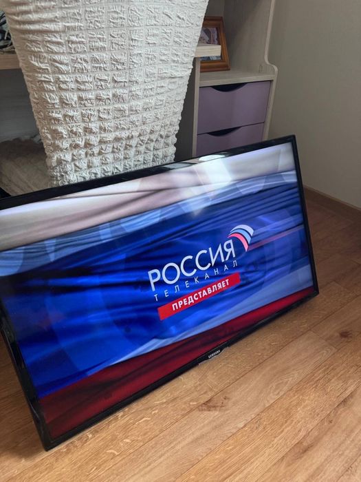 Продам телевизор