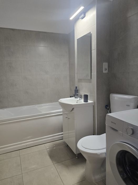 Studio Subcetate | 54mp | Parcare Inclusa | Nou