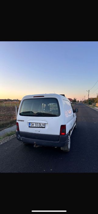 Vând Peugeot Partner 1.9 tdi