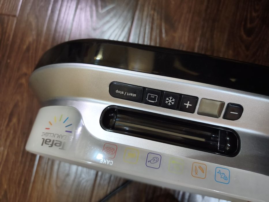 Пароварка Tefal VC300830 Steam'n'Light в рабочем отличном состоянии