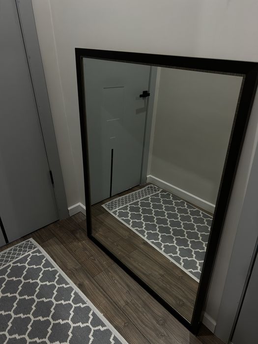 Зеркало настенное