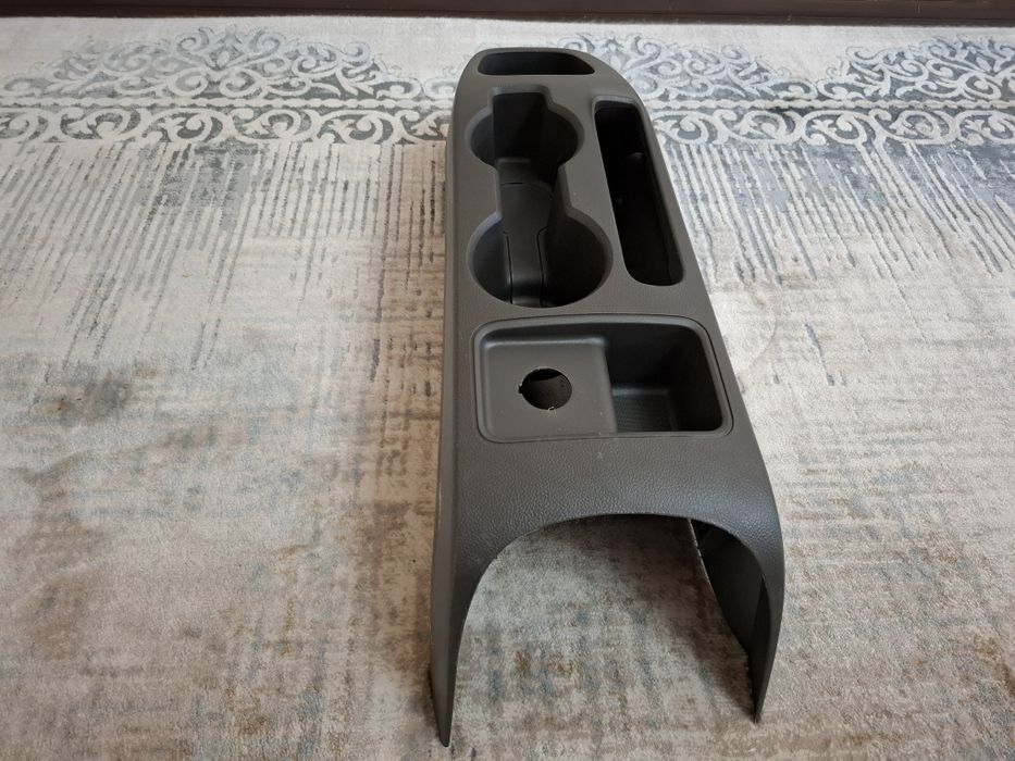 Бар от кобальта. 2025  Подлокотник.