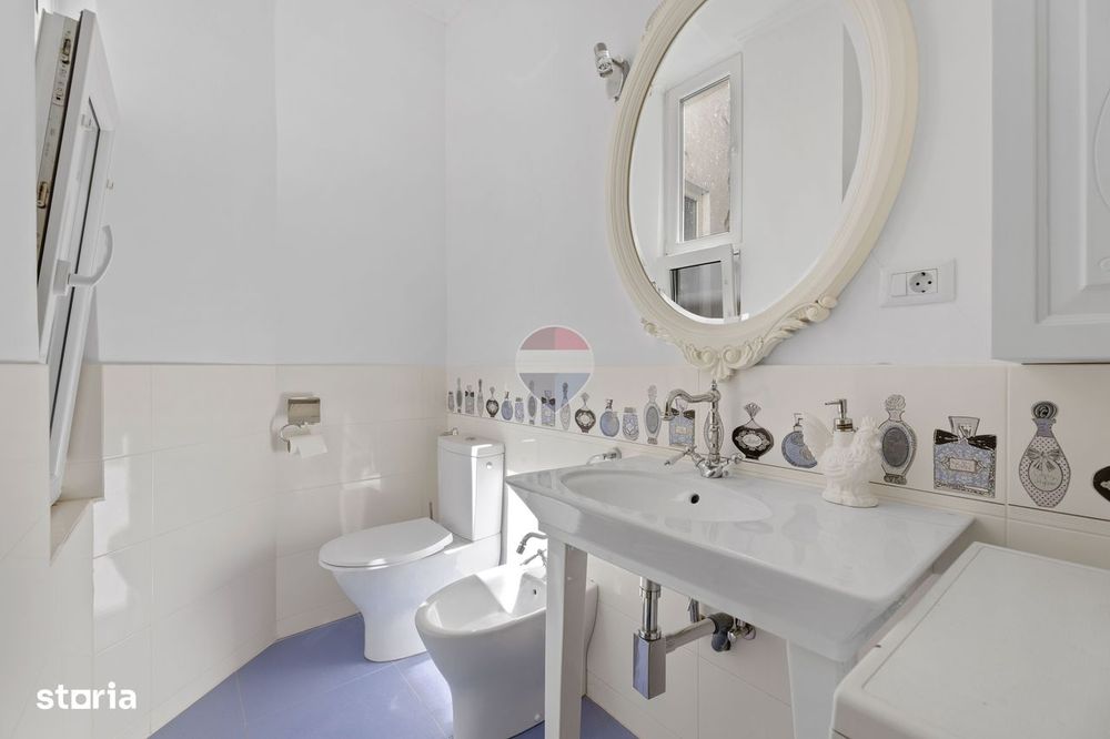 Apartament luxos cu 3 camere de închiriat - Piața Avram Iancu