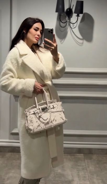 Geacă / Palton exclusiv, foarte călduros (S–M), stare impecabilă