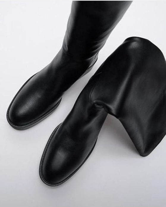 Женская обувь сапоги