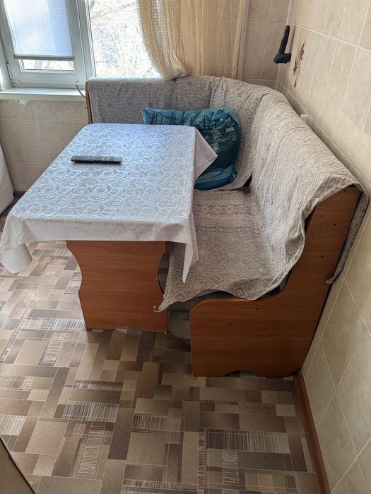 Диван г-образный