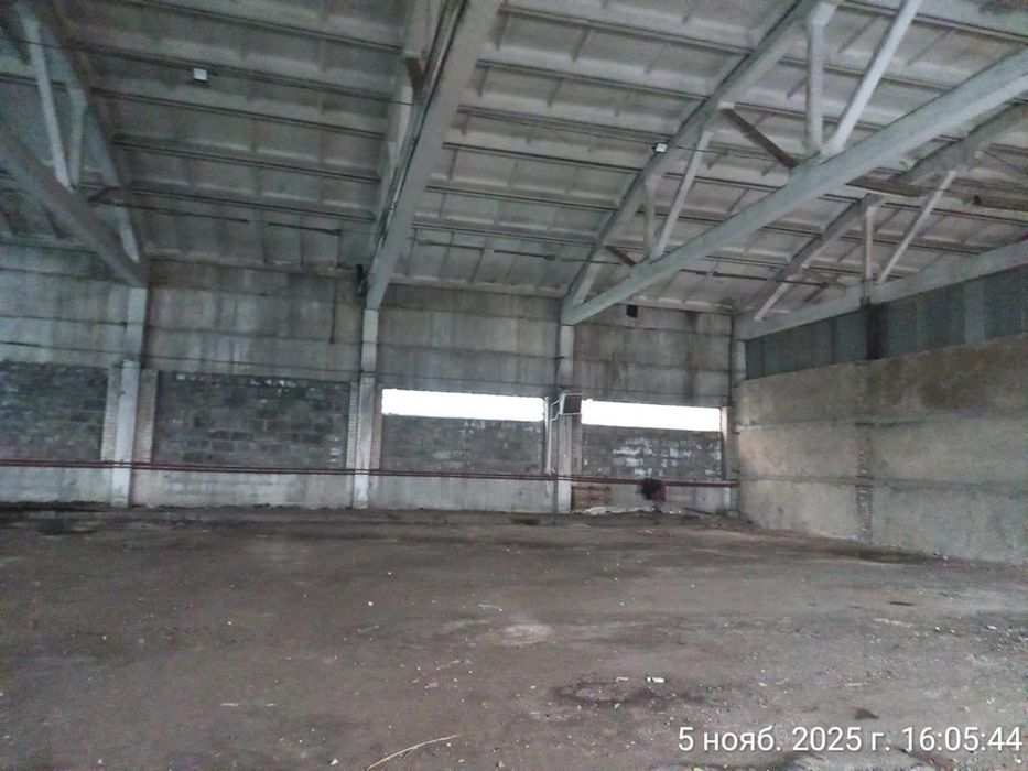 Сдам в аренду  склады