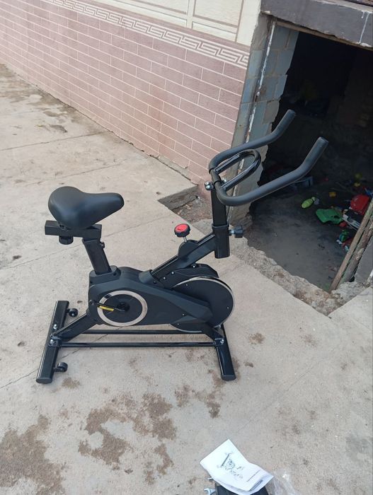 велотренажер. Velotrenajyor