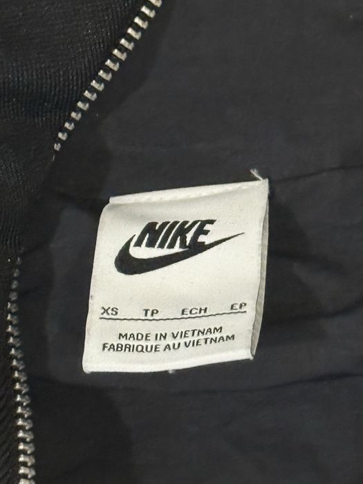Jacheta nike sport