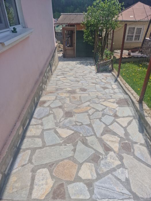 Piatra naturală de munte