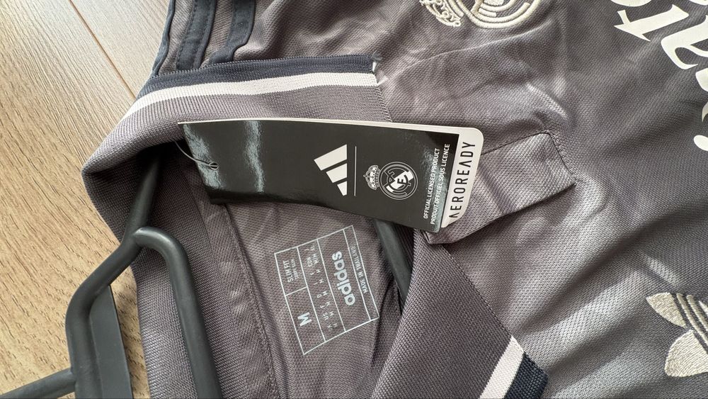 Tricou real madird M slim fit sezon 25