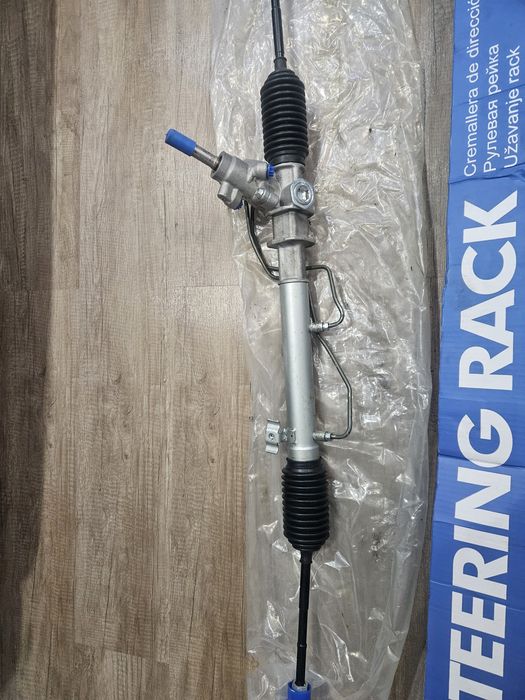 продам рейку на субару легаси или импреза с93г.по 2003