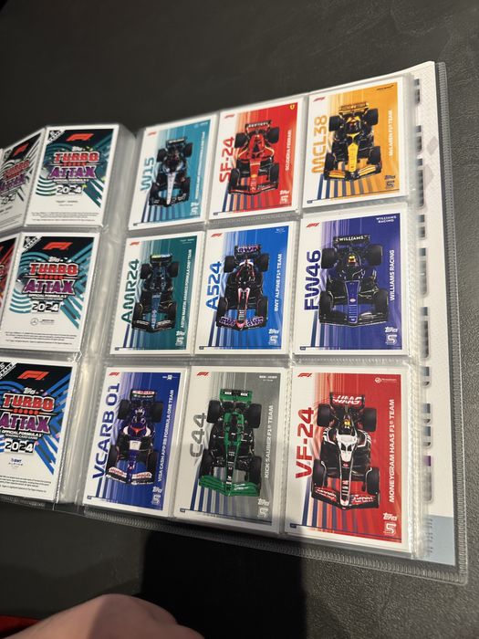 Topps F1 24 класьор колекторски карти.