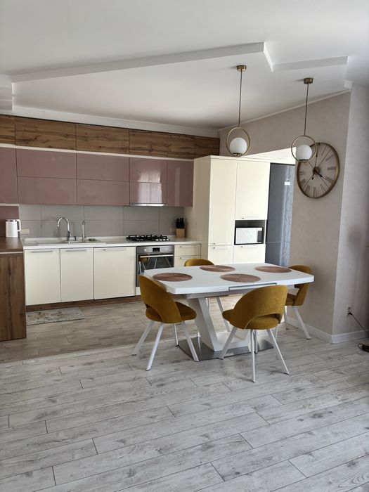 Сдам 4х комнатную квартиру