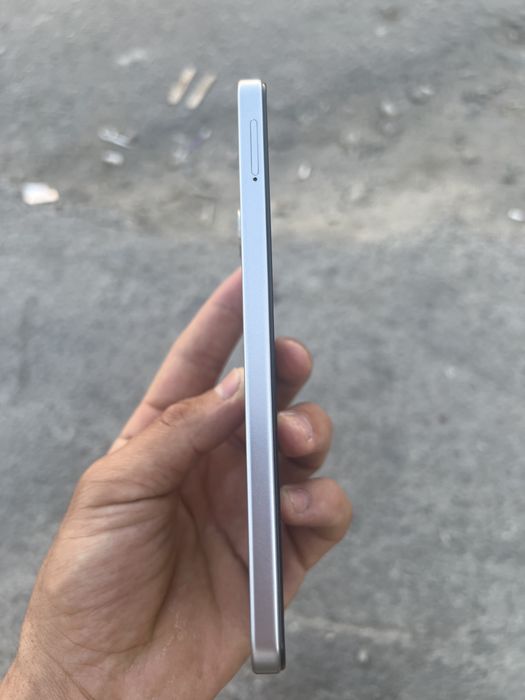 Tecno Spark 40C yangi