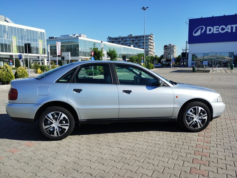 Audi A4 B5 1.6 Benzina