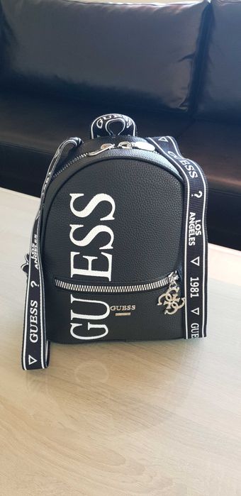 Раници дамски топ модели