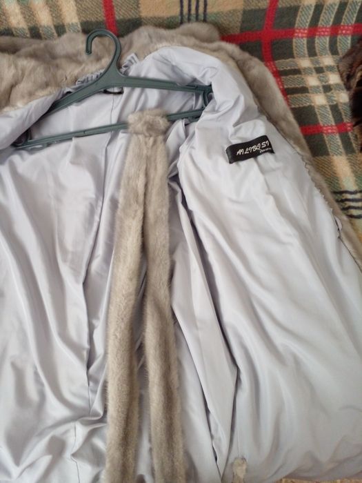 Продам шубу "голубая норка"