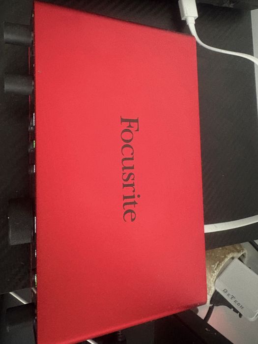 Focusrite 4gen 2i2