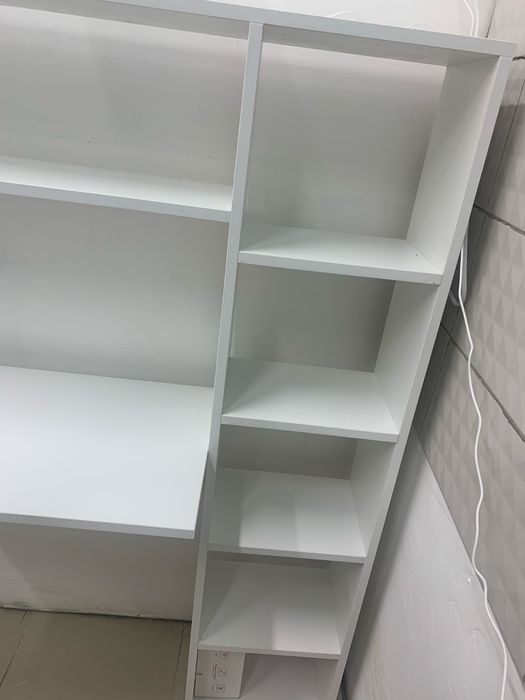 Продам стол в отличном состоянии