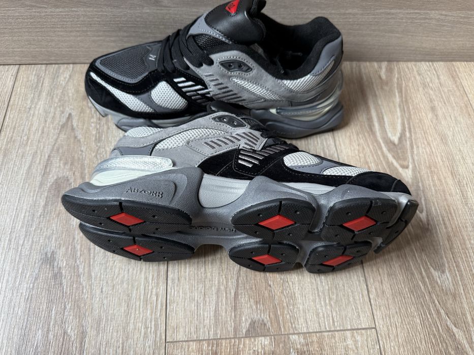 New Balance 9060