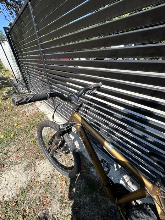 Bicicleta Bergamont Kiez 040