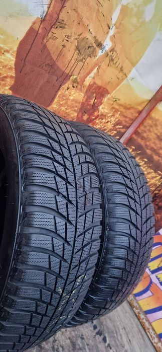 2 Anvelope ca noi  Bridgestone 215 60 R16 M+S