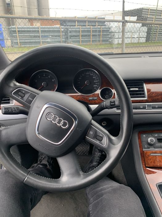 AUDI A8 Long 4.2 fsi