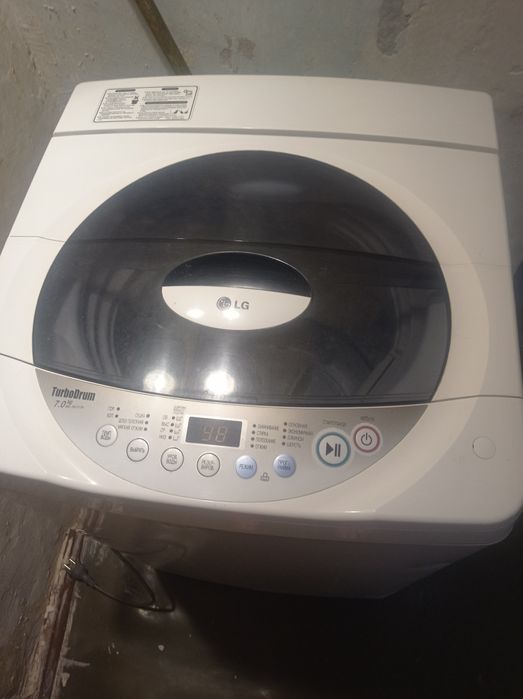 Стиральная машина автомат, в хорошем состоянии