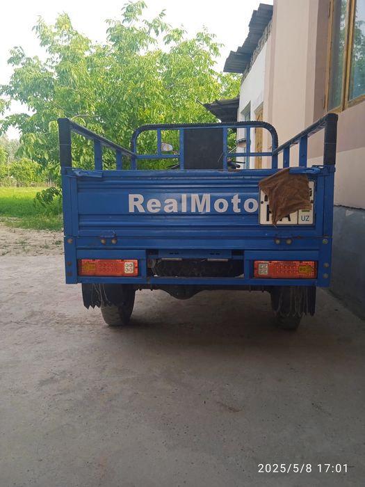 Real Moto holati ideal