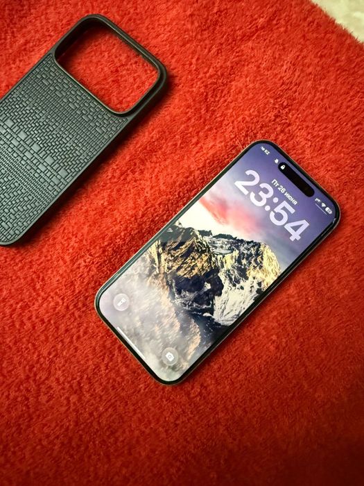 Продам айфон 17 про iphone 17 pro