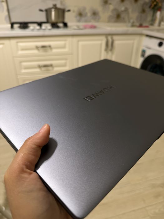 Huawei MateBook D 14