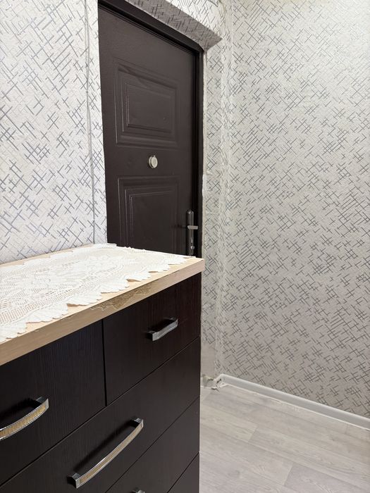 Продам квартиру 1 комнатную с мебелью