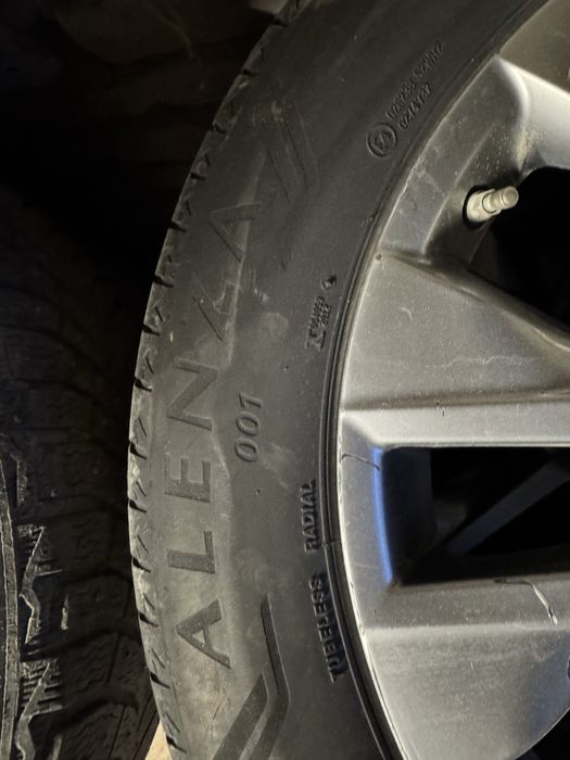 235/55R19 Bridgistoune