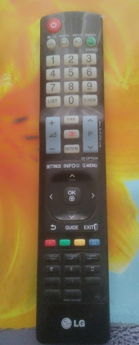 Телевизор LG  107см