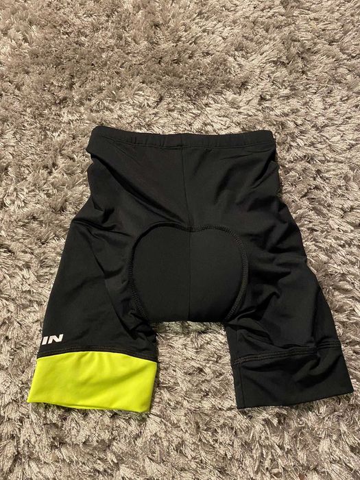 pantaloni scurti pentru ciclism btwin