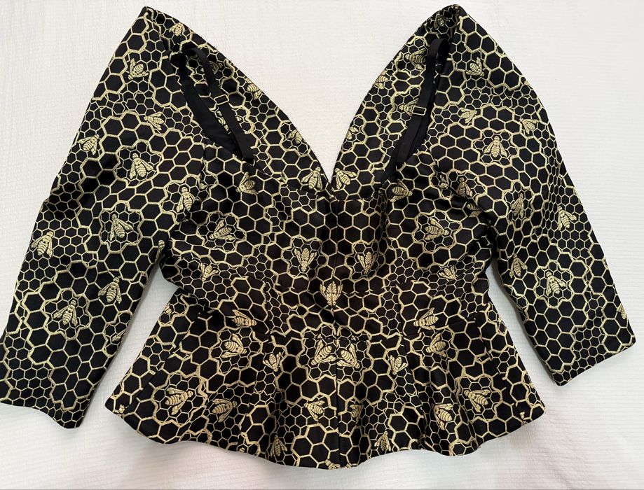 Женский костюм Alexander McQueen (жакет и юбка), размер М