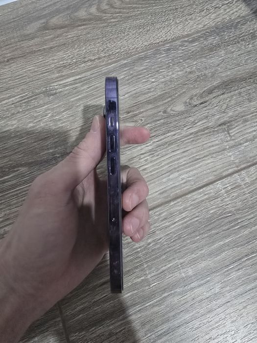 Продается айфон 14про 128гб