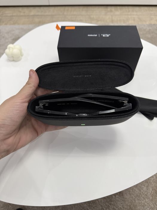 Ochelari Oakley Meta HSTN - Lentile Transition Amethyst