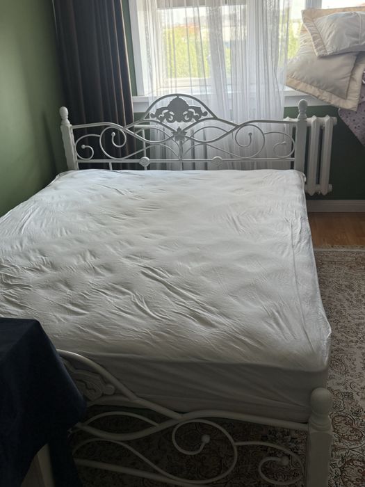 Продам кровать 160*200